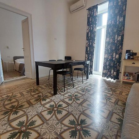 Bari Landlord 242 - Central Station Apartments Extérieur photo