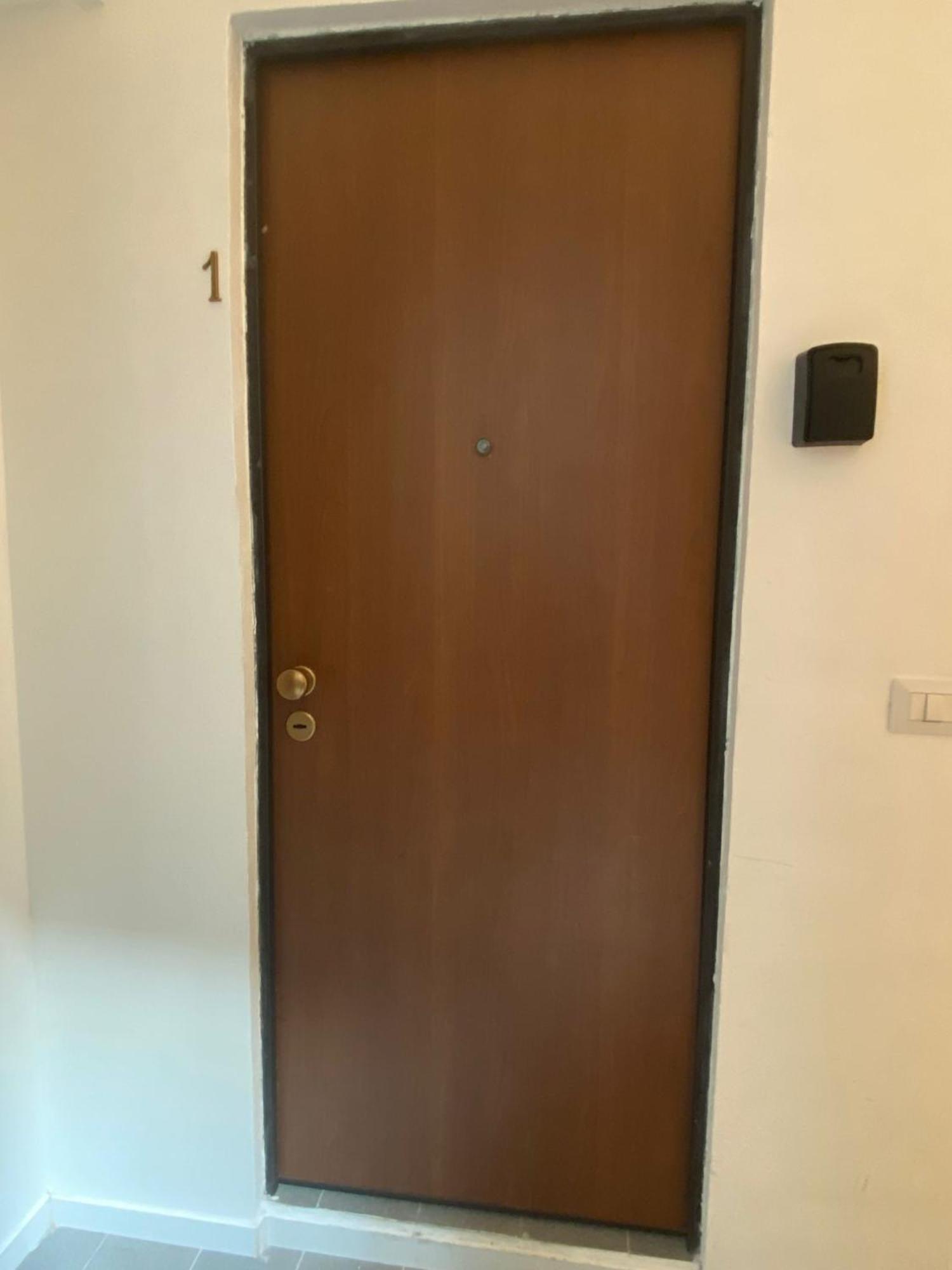 Bari Landlord 242 - Central Station Apartments Extérieur photo